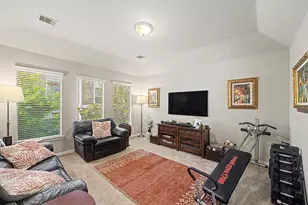 1015 Vaulted Oak St, Houston, TX 77008 - Photo 28