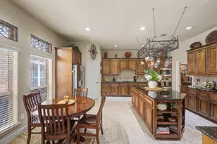 1015 Vaulted Oak St, Houston, TX 77008 - Photo 16