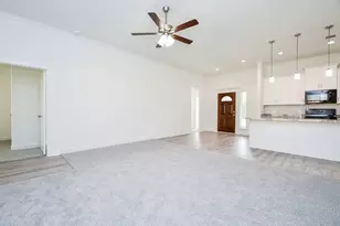 6822 Tuskegee St, Houston, TX 77091 - Photo 16