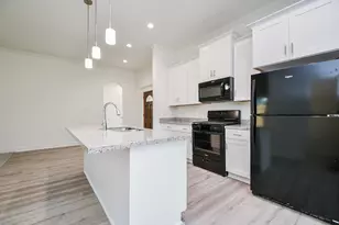 6822 Tuskegee St, Houston, TX 77091 - Photo 12