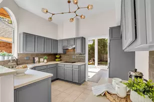 22 Cedar Chase Pl, The Woodlands, TX 77381 - Photo 16