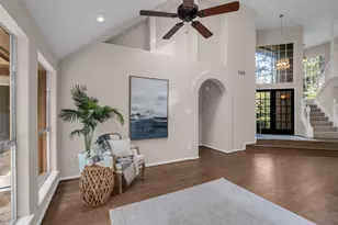 22 Cedar Chase Pl, The Woodlands, TX 77381 - Photo 10