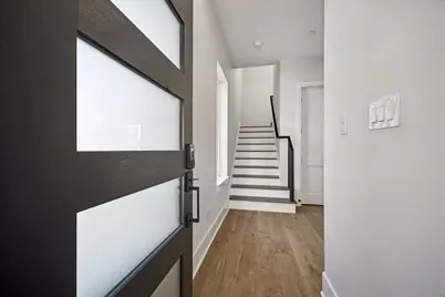 5827 Winsome Lane, Houston, TX 77057 - Photo 14