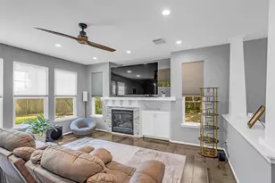 26 Scarlet Woods Ct, Spring, TX 77380 - Photo 4