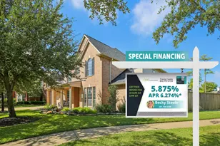 17623 Edengrove Dr, Tomball, TX 77377 - Photo 2