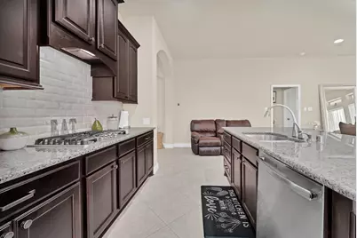 27371 Pendleton Trace Drive, Spring, TX 77386 - Photo 10