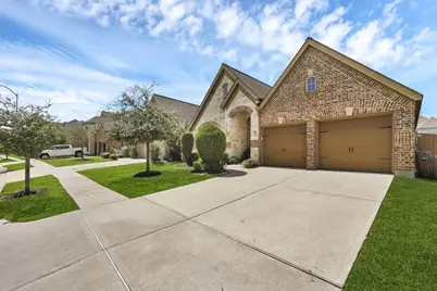 27371 Pendleton Trace Drive, Spring, TX 77386 - Photo 2