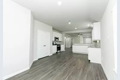 14022 Mount Hunter Drive, Willis, TX 77318 - Photo 8