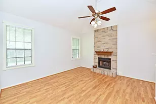 8409 Bayou Pine Ct, Houston, TX 77040 - Photo 6