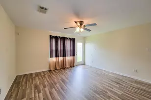 12835 Regal Oaks Bend Ln, Houston, TX 77047 - Photo 14