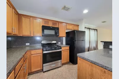 12835 Regal Oaks Bend Lane, Houston, TX 77047 - Photo 8
