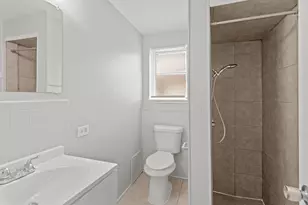 408 Grantham Rd, Baytown, TX 77521 - Photo 8