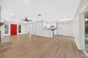 9231 Sandstone St, Houston, TX 77036 - Photo 14
