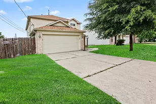 16774 N Thrasher Dr, Conroe, TX 77385 - Photo 2