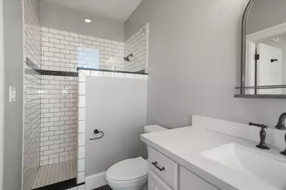 405 24th Street Street #202, Galveston, TX 77550 - Photo 22