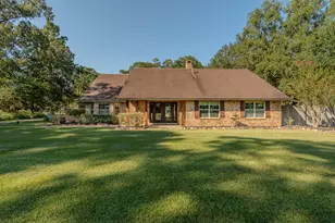 13470 Thousand Oaks Dr, Beaumont, TX 77713 - Photo 1