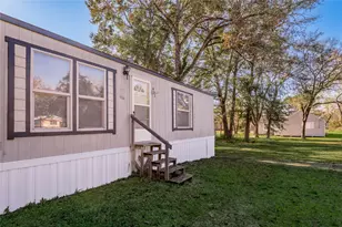 457 W 4th St, Groveton, TX 75845 - Photo 14