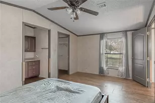 457 W 4th St, Groveton, TX 75845 - Photo 1