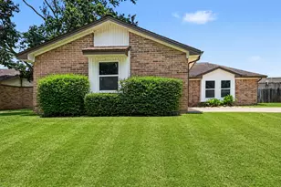 1915 Fernspray Ln, Houston, TX 77084 - Photo 2