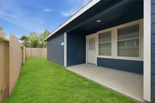 11708 Watermelon St, Houston, TX 77048 - Photo 18