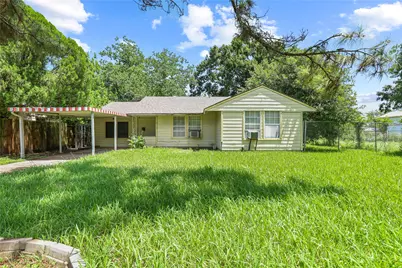 5515 Flamingo Drive, Houston, TX 77033 - Photo 1