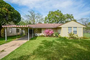 5515 Flamingo Dr, Houston, TX 77033 - Photo 4