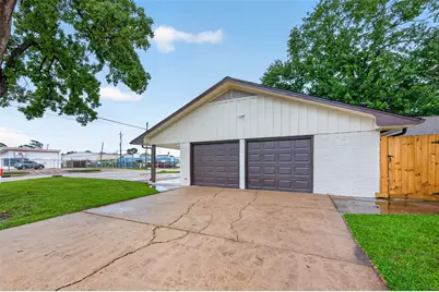 1341 Conrad Sauer Drive, Houston, TX 77043 - Photo 48