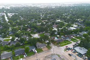 1341 Conrad Sauer Dr, Houston, TX 77043 - Photo 42