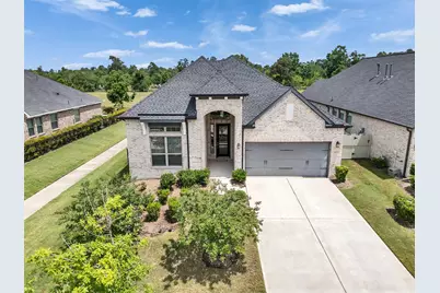 10473 Eastern Bluestar Drive, Conroe, TX 77385 - Photo 2