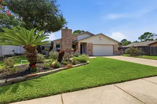 17303 Telegraph Creek Dr, Spring, TX 77379 - Photo 2