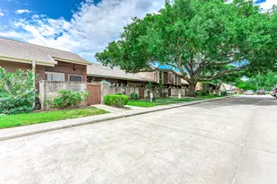 12668 Newbrook Dr, Houston, TX 77072 - Photo 4
