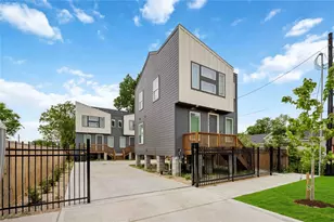 1907 Hailey St, Houston, TX 77026 - Photo 2