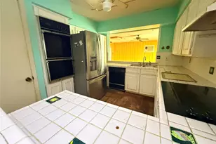 3400 Coachlight Ln, Baytown, TX 77521 - Photo 8