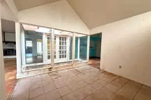 3400 Coachlight Ln, Baytown, TX 77521 - Photo 4