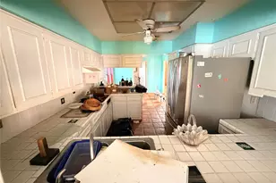 3400 Coachlight Ln, Baytown, TX 77521 - Photo 10