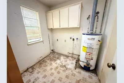 3400 Coachlight Lane, Baytown, TX 77521 - Photo 6