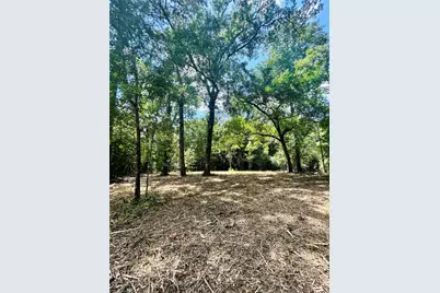 50 G Jock Street, Livingston, TX 77351 - Photo 2