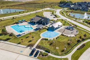 6034 Lake Bridge Ln, Manvel, TX 77578 - Photo 32