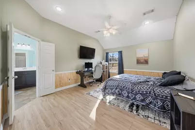 1241 County Road 230, Giddings, TX 78942 - Photo 16