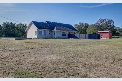 1241 County Road 230, Giddings, TX 78942 - Photo 28