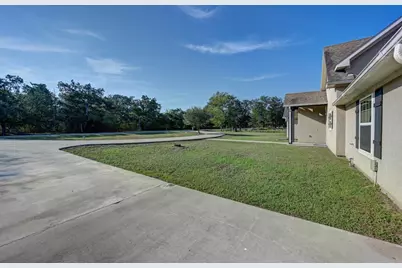 1241 County Road 230, Giddings, TX 78942 - Photo 38