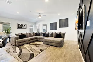 9714 Wall St, Texas City, TX 77591 - Photo 6