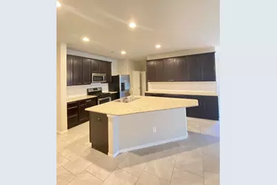 2114 Tannin Trace, Fresno, TX 77545 - Photo 4