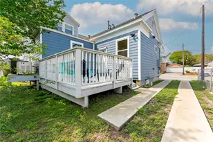 1828 Ursuline St, Galveston, TX 77550 - Photo 20