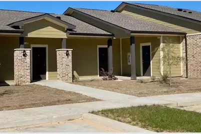 505 Sunset Drive #100, Lindale, TX 75771 - Photo 1