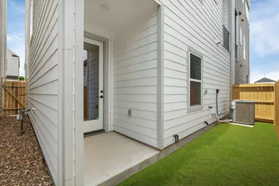 5822 Highland Sun Lane, Houston, TX 77091 - Photo 38