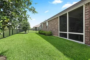2223 Islawild Wy, Texas City, TX 77568 - Photo 22