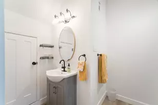 5 W Forest Ct, Conroe, TX 77384 - Photo 36