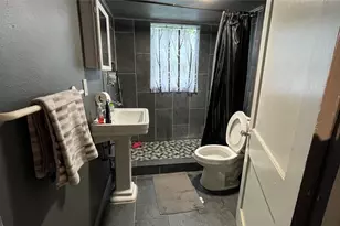 4010 Beggs St, Houston, TX 77009 - Photo 10