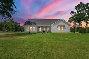927 Aggie Ave, Livingston, TX 77351 - Photo 6